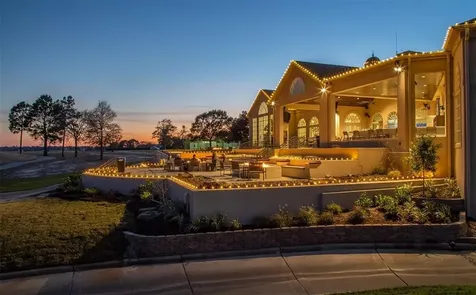 299 Wedgewood Drive Montgomery TX 77356