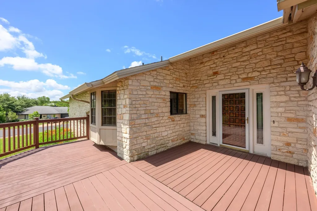 7210 Smokey Hill Road Austin TX 78736