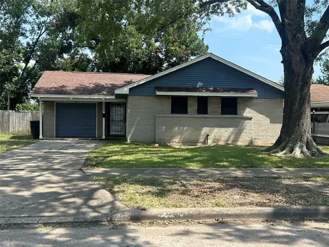 10211 Hinds Street Houston TX 77034