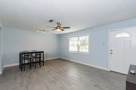 306 Oakhurst Street La Porte TX 77571