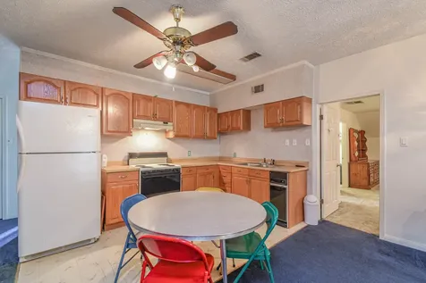 4503 Allen Genoa Road Pasadena TX 77504