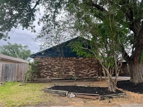 1362 Ambrosden Lane Channelview TX 77530