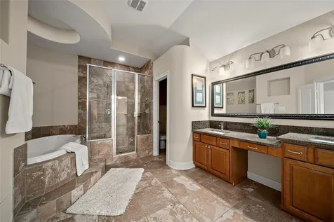 5146 Oasis Park Houston TX 77021