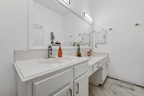 17402 Hamilwood Drive Houston TX 77095