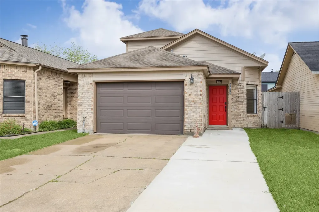 5813 Guadalupe Drive Dickinson TX 77539
