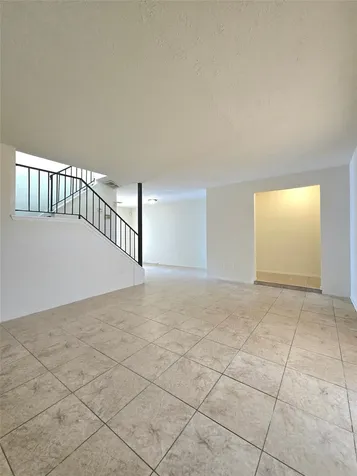7063 Chasewood Drive Houston TX 77489