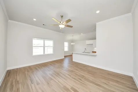 10310 Cabo Del Sol Lane Cleveland TX 77327