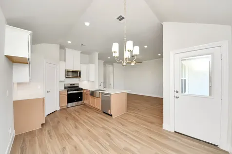 10310 Cabo Del Sol Lane Cleveland TX 77327