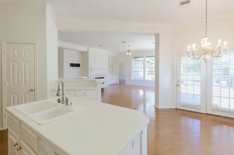 2434 Fairway Pointe Drive League City TX 77573