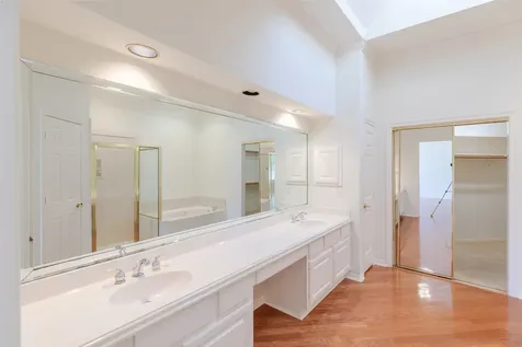 2434 Fairway Pointe Drive League City TX 77573