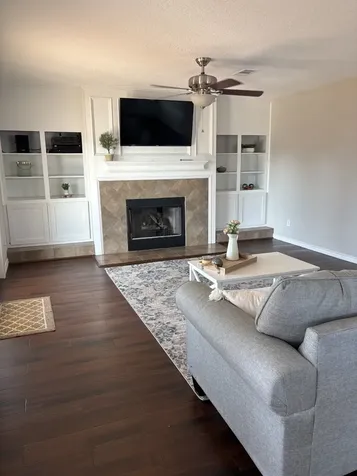 1255 Sailfish Street Bayou Vista TX 77563
