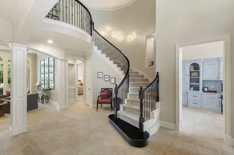 82 E Bracebridge Circle The Woodlands TX 77382