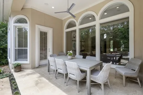 82 E Bracebridge Circle The Woodlands TX 77382