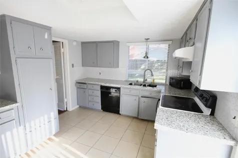 10703 Sageberry Drive Houston TX 77089