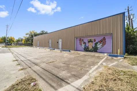 1018 Shaver Street Pasadena TX 77506