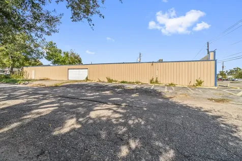 1018 Shaver Street Pasadena TX 77506
