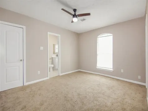 5108 Clay Street Houston TX 77023
