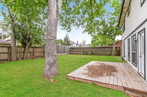 615 Old Colony Drive Richmond TX 77406