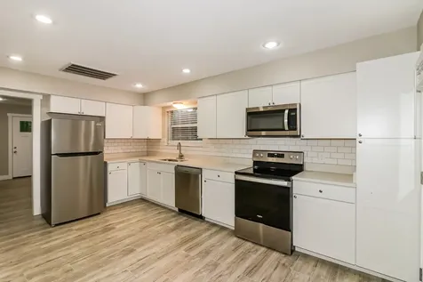 615 Old Colony Drive Richmond TX 77406