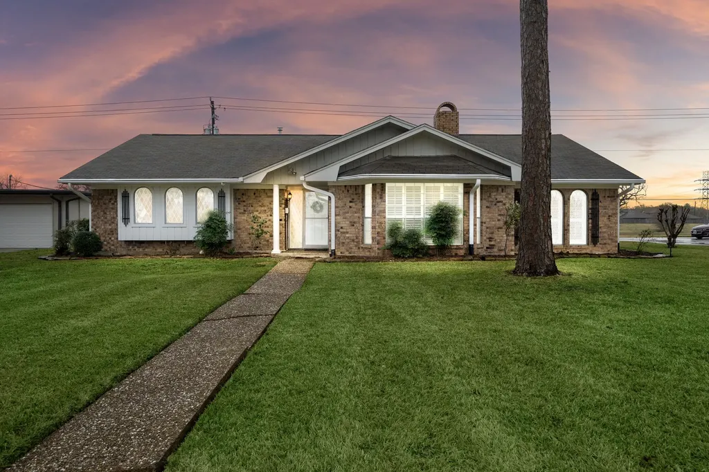 4912 Goose Creek Drive Baytown TX 77521