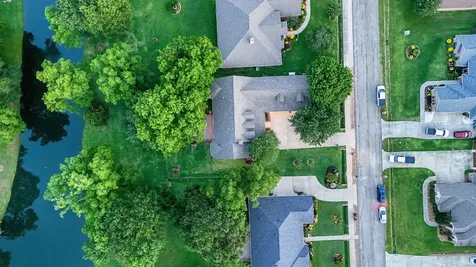 127 Anna Springs Lane Montgomery TX 77356