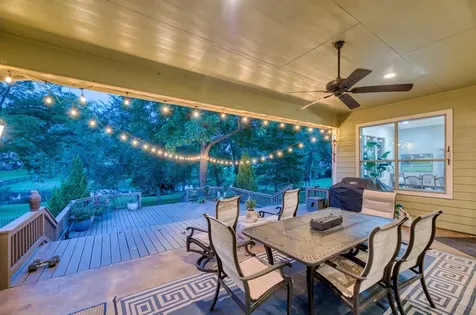 127 Anna Springs Lane Montgomery TX 77356