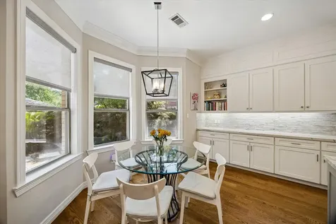 4413 Darsey Street Bellaire TX 77401