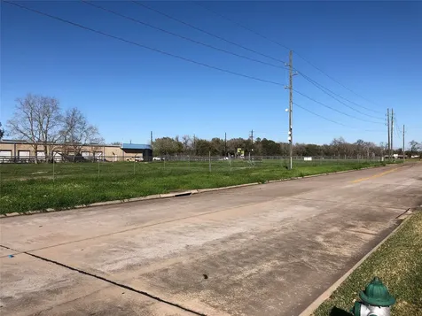 1121 Fm 359 Road Richmond TX 77406