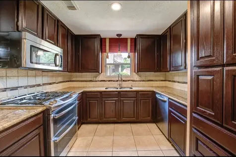 13515 Jessica Lane Houston TX 77069