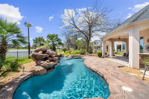 843 Royal Lakes Boulevard Richmond TX 77469