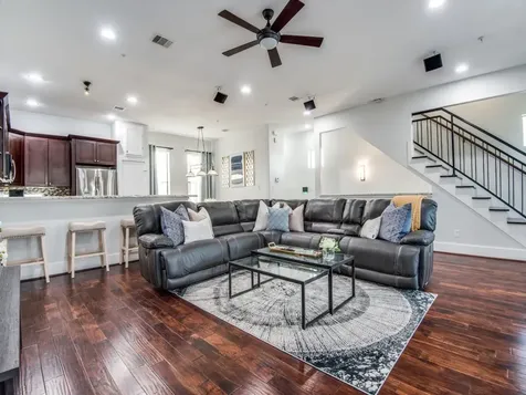 1509 Holly Street Houston TX 77007