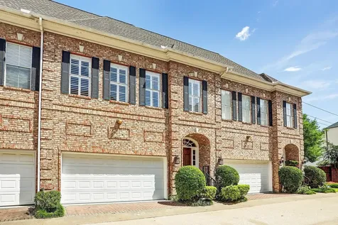1933 Woodbury Street Houston TX 77030