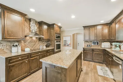 306 County Road 3997 Cleveland TX 77328