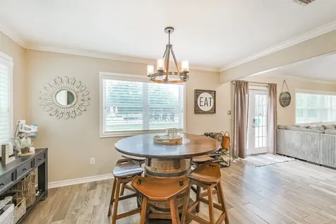 306 County Road 3997 Cleveland TX 77328