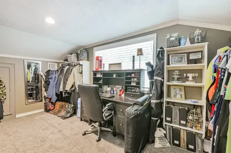 306 County Road 3997 Cleveland TX 77328