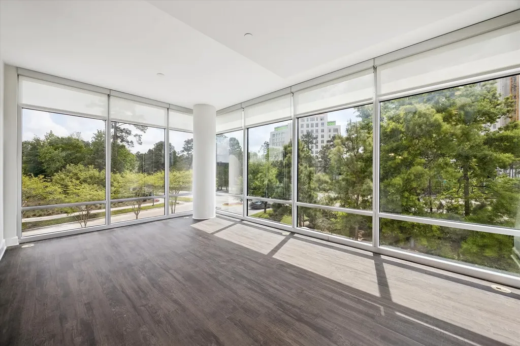 2000 Hughes Landing 339 The Woodlands TX 77380