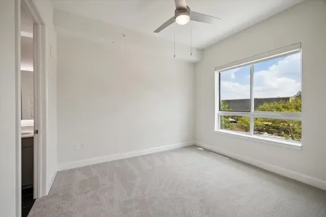 2000 Hughes Landing 339 The Woodlands TX 77380