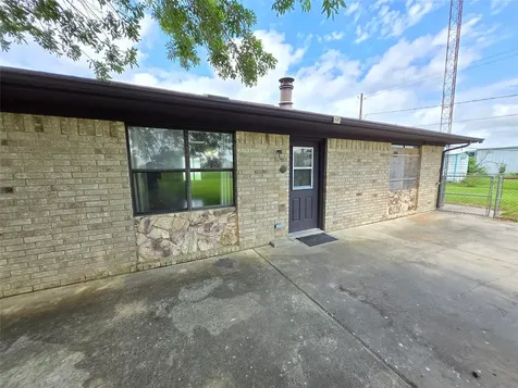 1495 W Bayshore Drive Palacios TX 77465