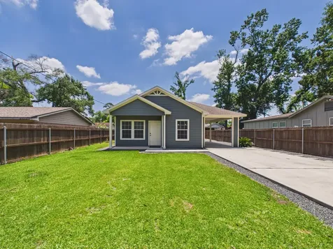 9214 Firnat Street Houston TX 77016