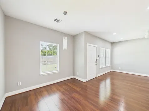 9214 Firnat Street Houston TX 77016