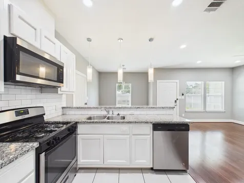 9214 Firnat Street Houston TX 77016