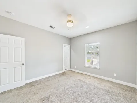 9214 Firnat Street Houston TX 77016