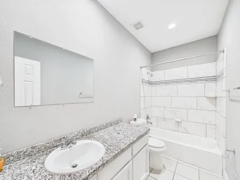 9214 Firnat Street Houston TX 77016