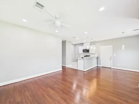 9214 Firnat Street Houston TX 77016