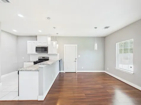 9214 Firnat Street Houston TX 77016
