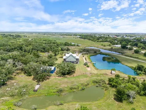 1851 County Road 297 Sargent TX 77414
