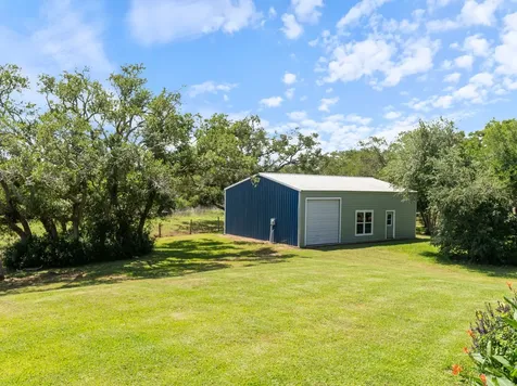1851 County Road 297 Sargent TX 77414
