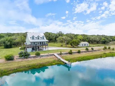 1851 County Road 297 Sargent TX 77414