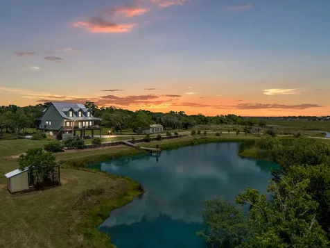 1851 County Road 297 Sargent TX 77414