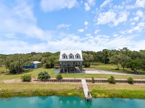 1851 County Road 297 Sargent TX 77414